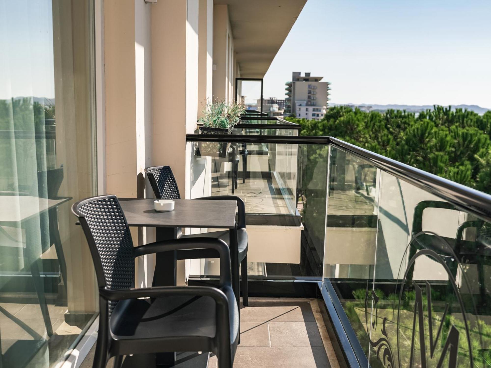 Vm Resort & Spa Golem  Exteriör bild